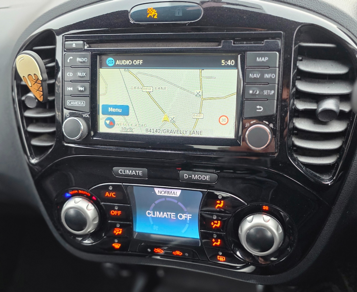 Used Nissan Juke 2015 for sale - 76105151: Photo 15
