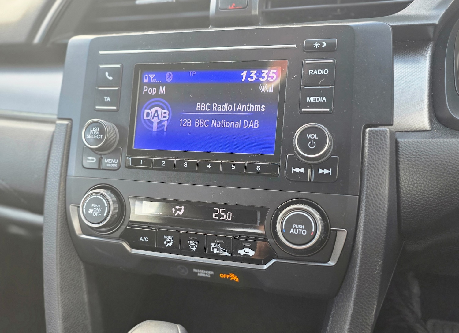 Used Honda Civic 2017 for sale - 76382863: Photo 16