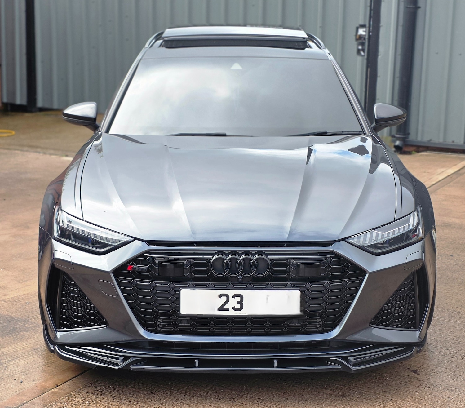 Used Audi RS6 2023 for sale - 76700530: Photo 2