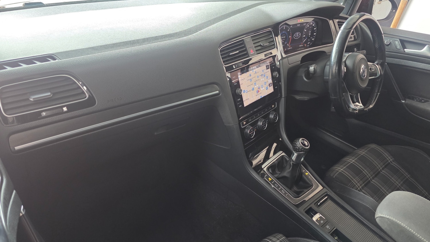 Used Volkswagen Golf 2018 for sale - 77564147: Photo 13