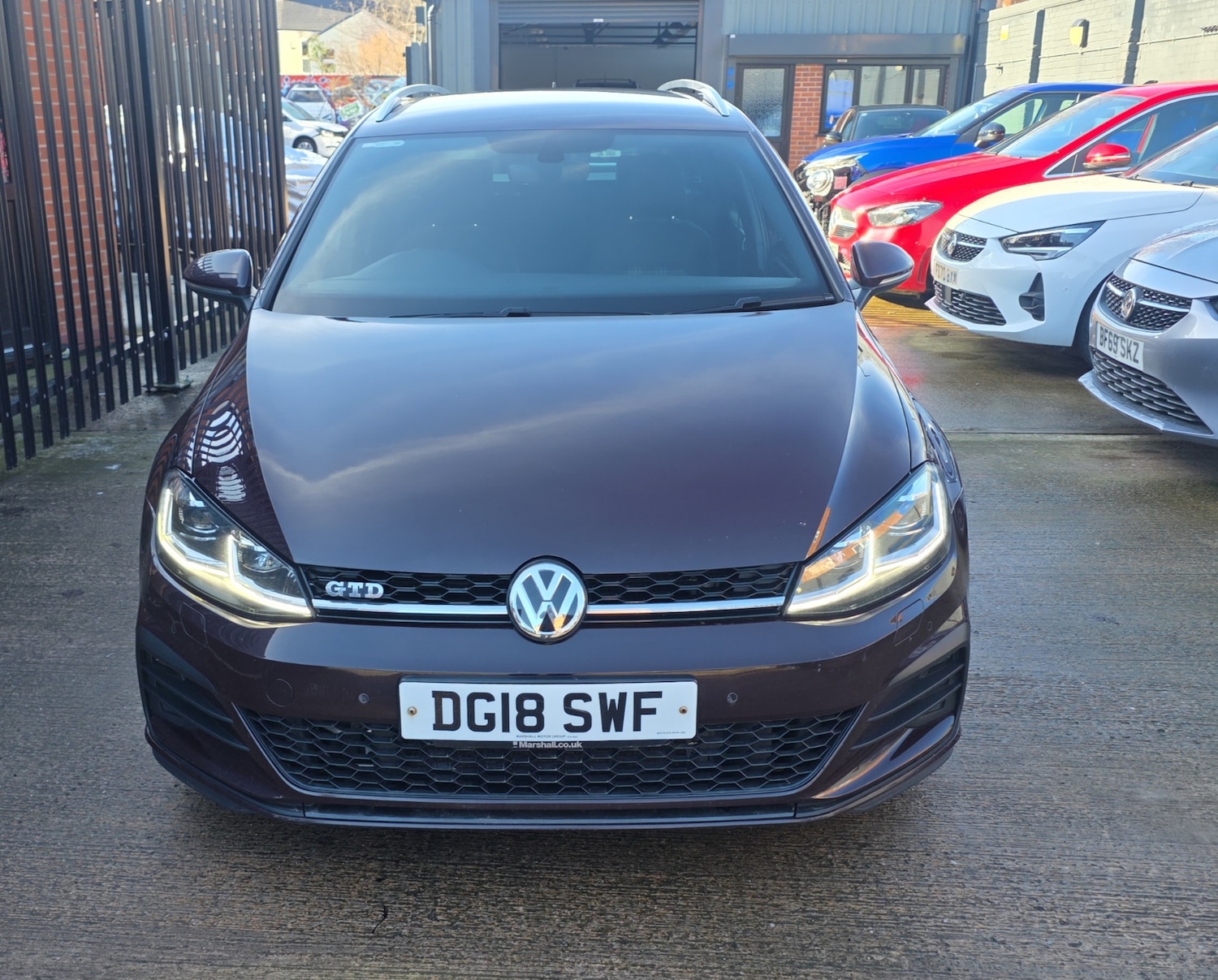 Used Volkswagen Golf 2018 for sale - 77564147: Photo 2