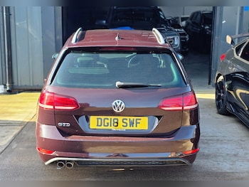 Used Volkswagen Golf 2018 for sale - 77564147: Photo