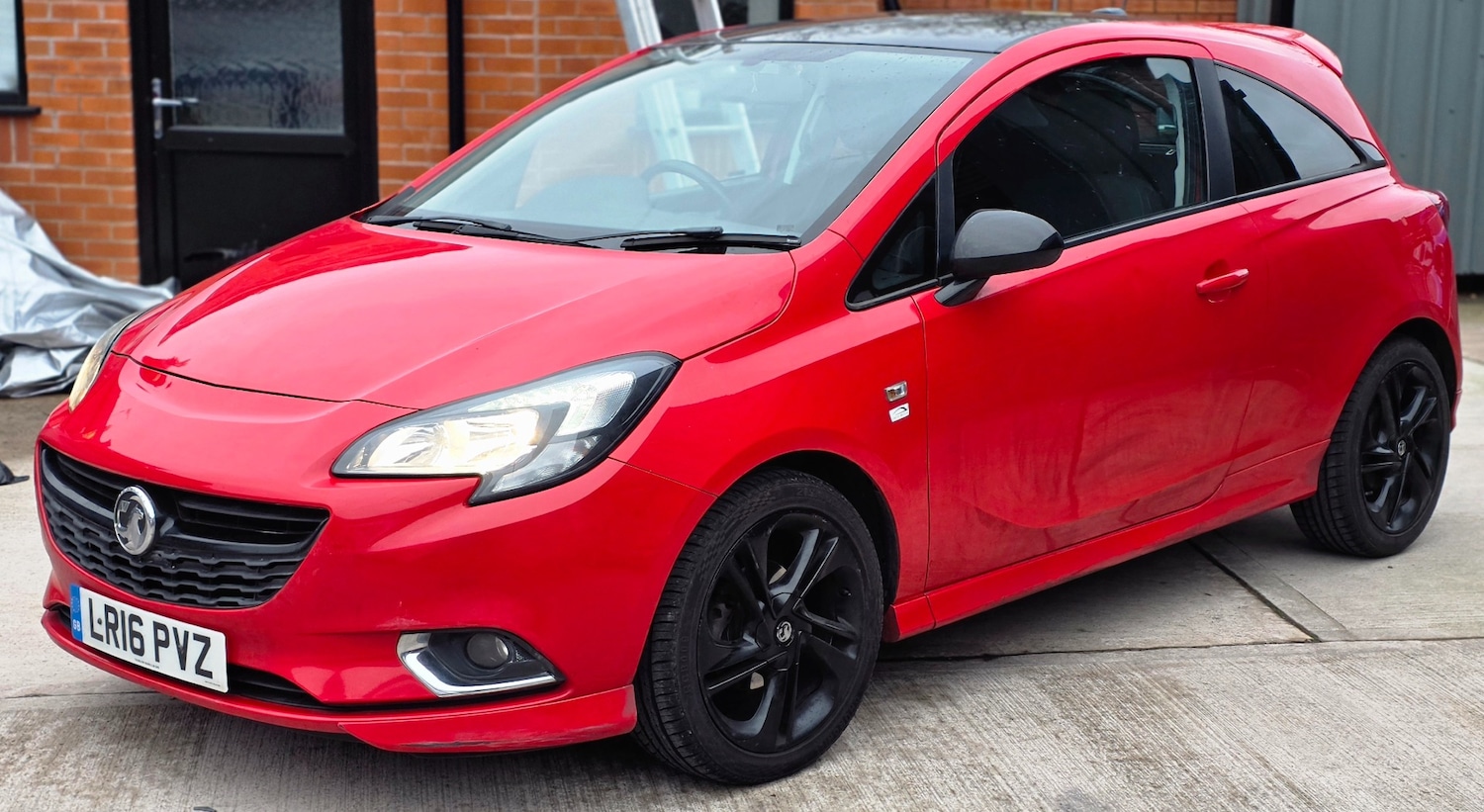 Used Vauxhall Corsa 2016 for sale - 77319882: Photo 3