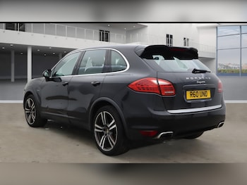 Used Porsche Cayenne 2012 for sale - 76165299: Photo 3