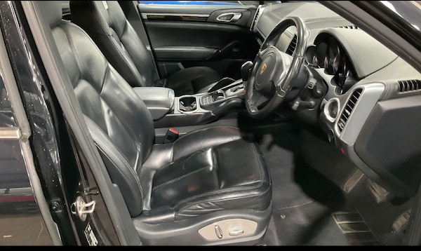 Used Porsche Cayenne 2012 for sale - 76165299: Photo 7