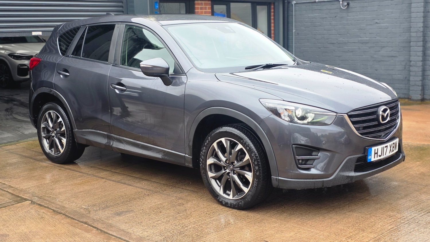 Used Mazda CX-5 2017 for sale - 77531941: Photo 2