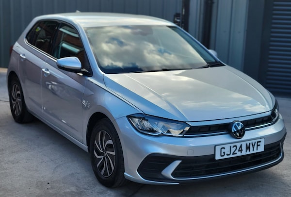 Used Volkswagen Polo 2024 for sale - 75386298: Photo 2