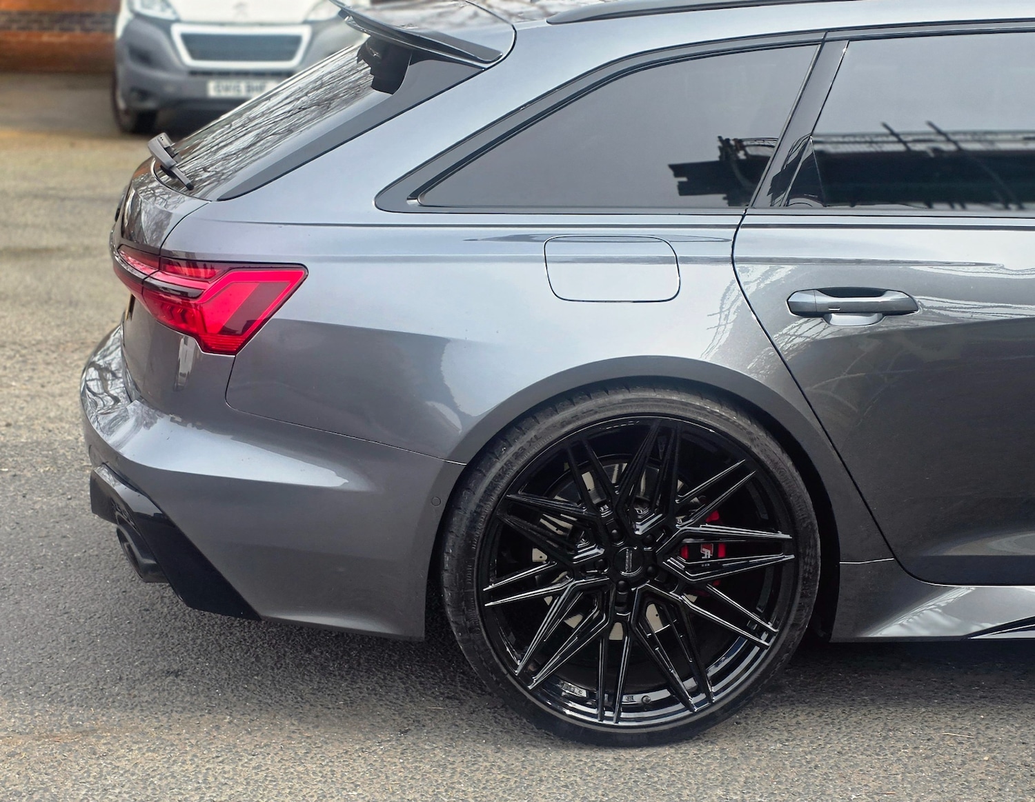 Used Audi RS6 2023 for sale - 78202566: Photo 10