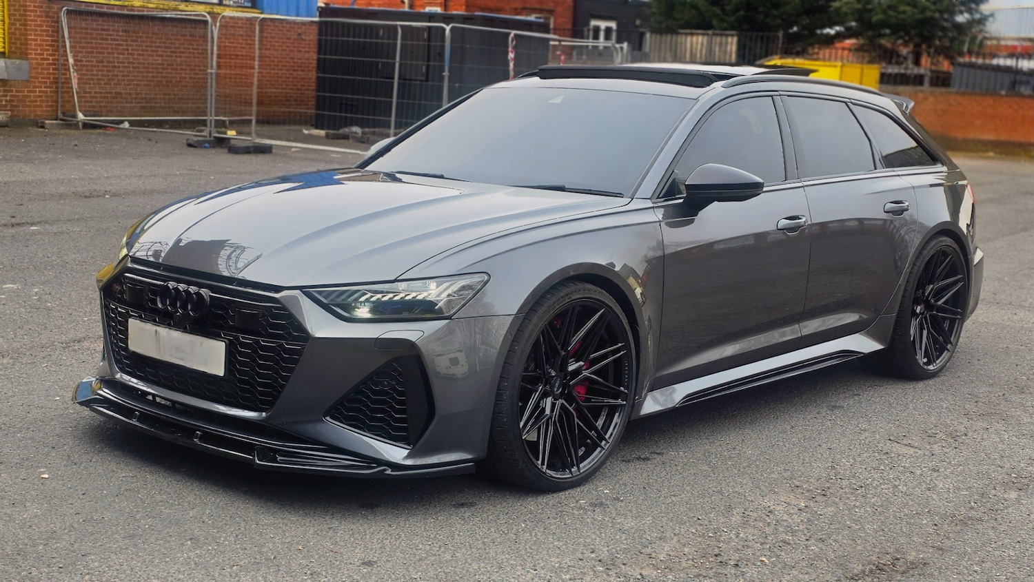 Used Audi RS6 2023 for sale - 78202566: Photo 15