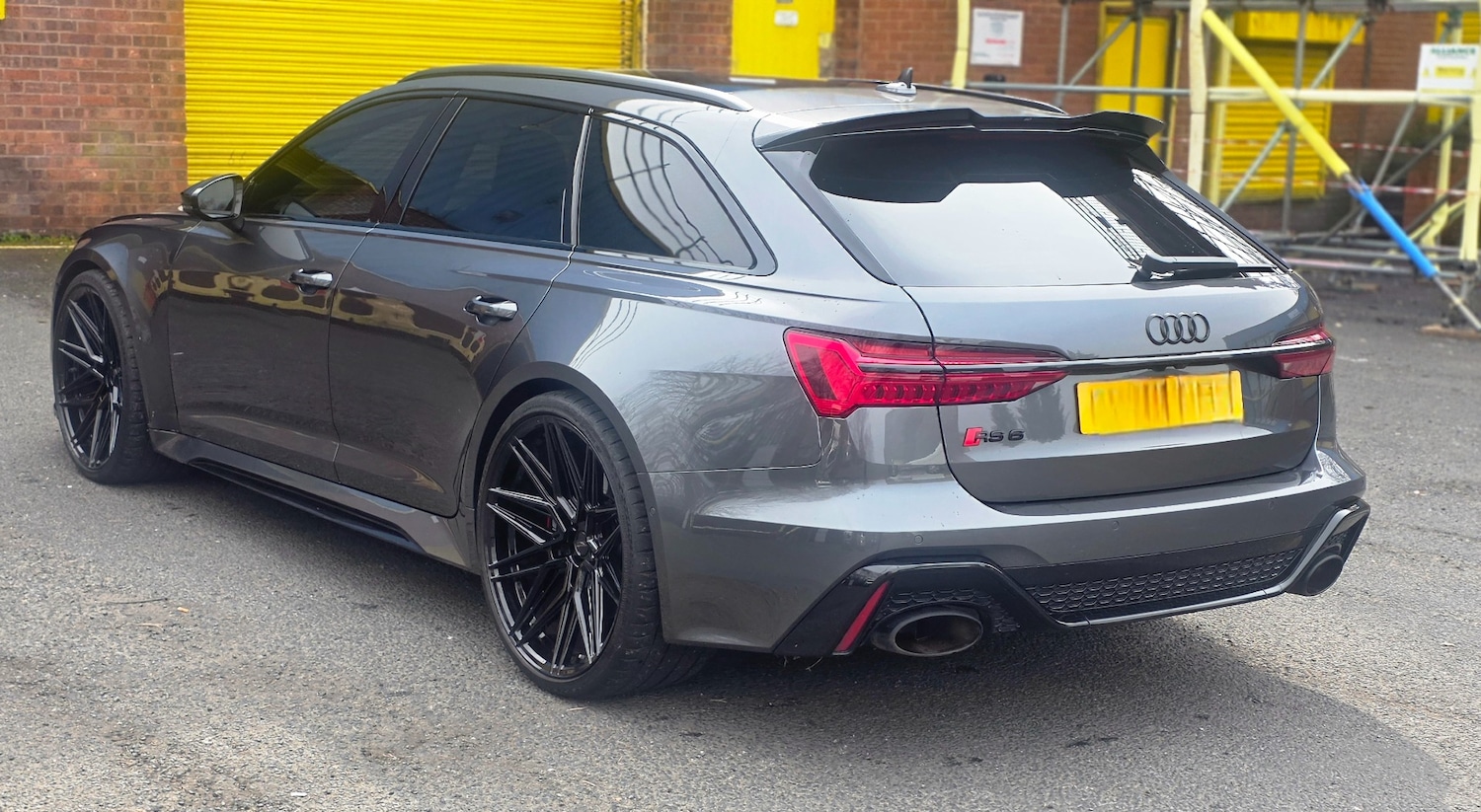 Used Audi RS6 2023 for sale - 78202566: Photo 8