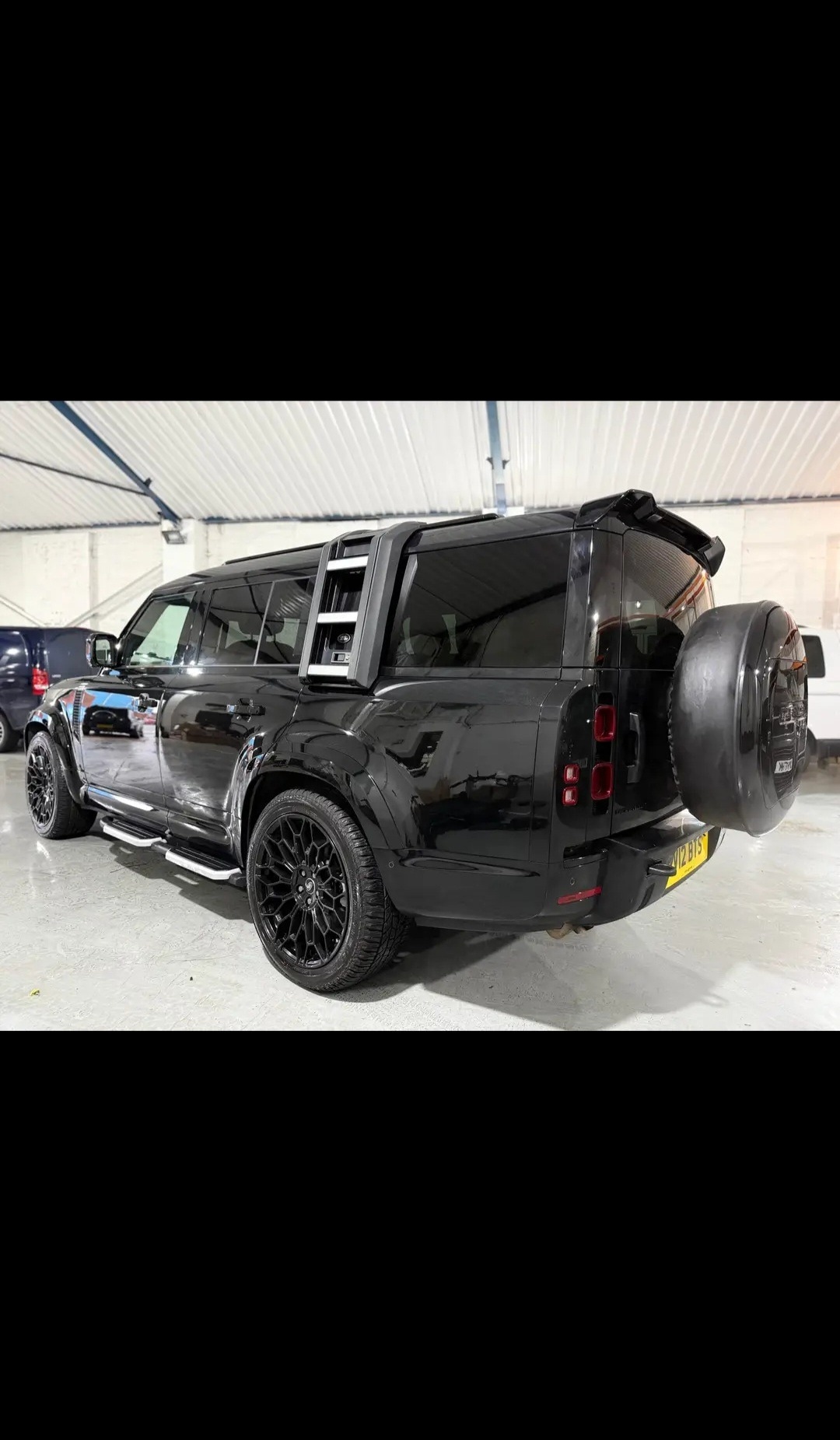 Used Land Rover Defender 2023 for sale - 78018654: Photo 10