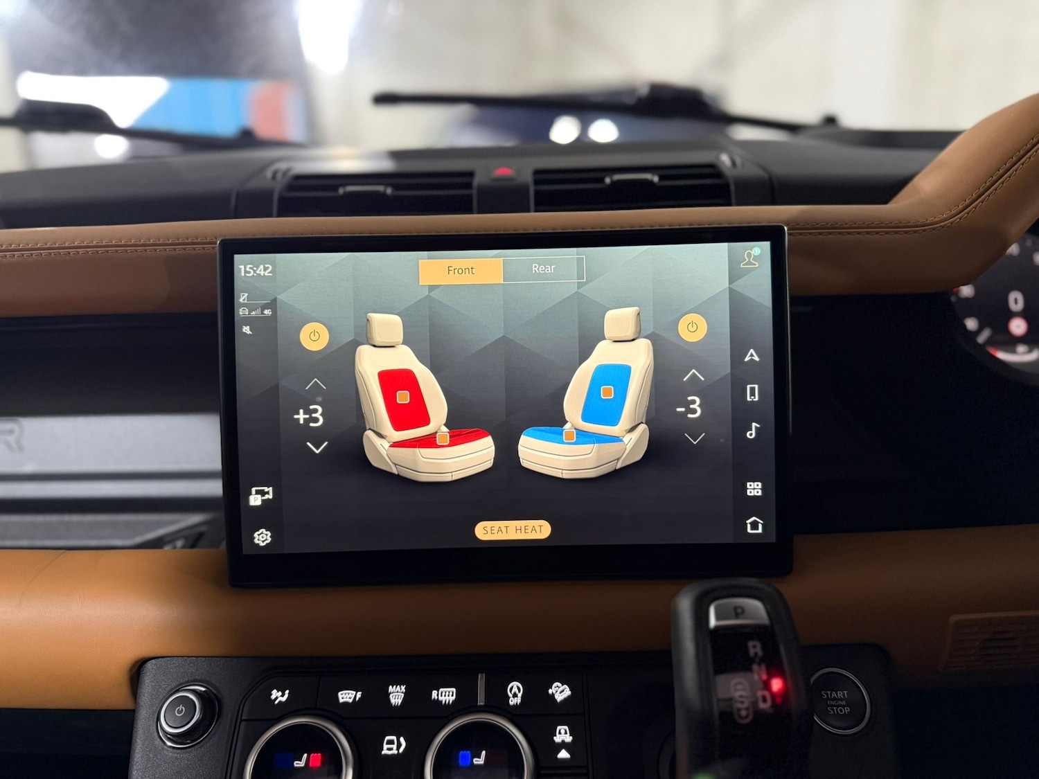 Used Land Rover Defender 2023 for sale - 78018654: Photo 14