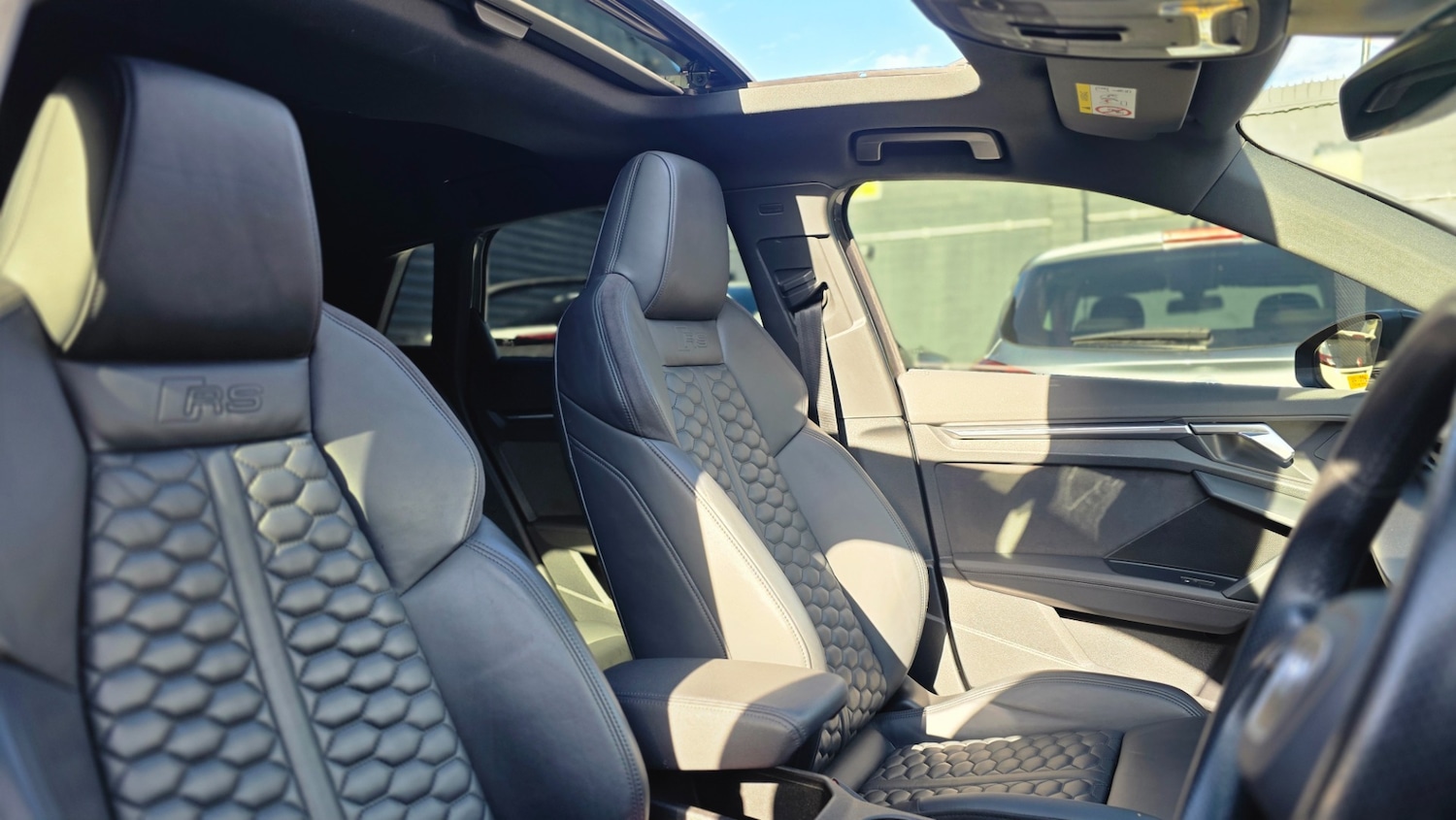 Used Audi RS3 2022 for sale - 76355241: Photo 13