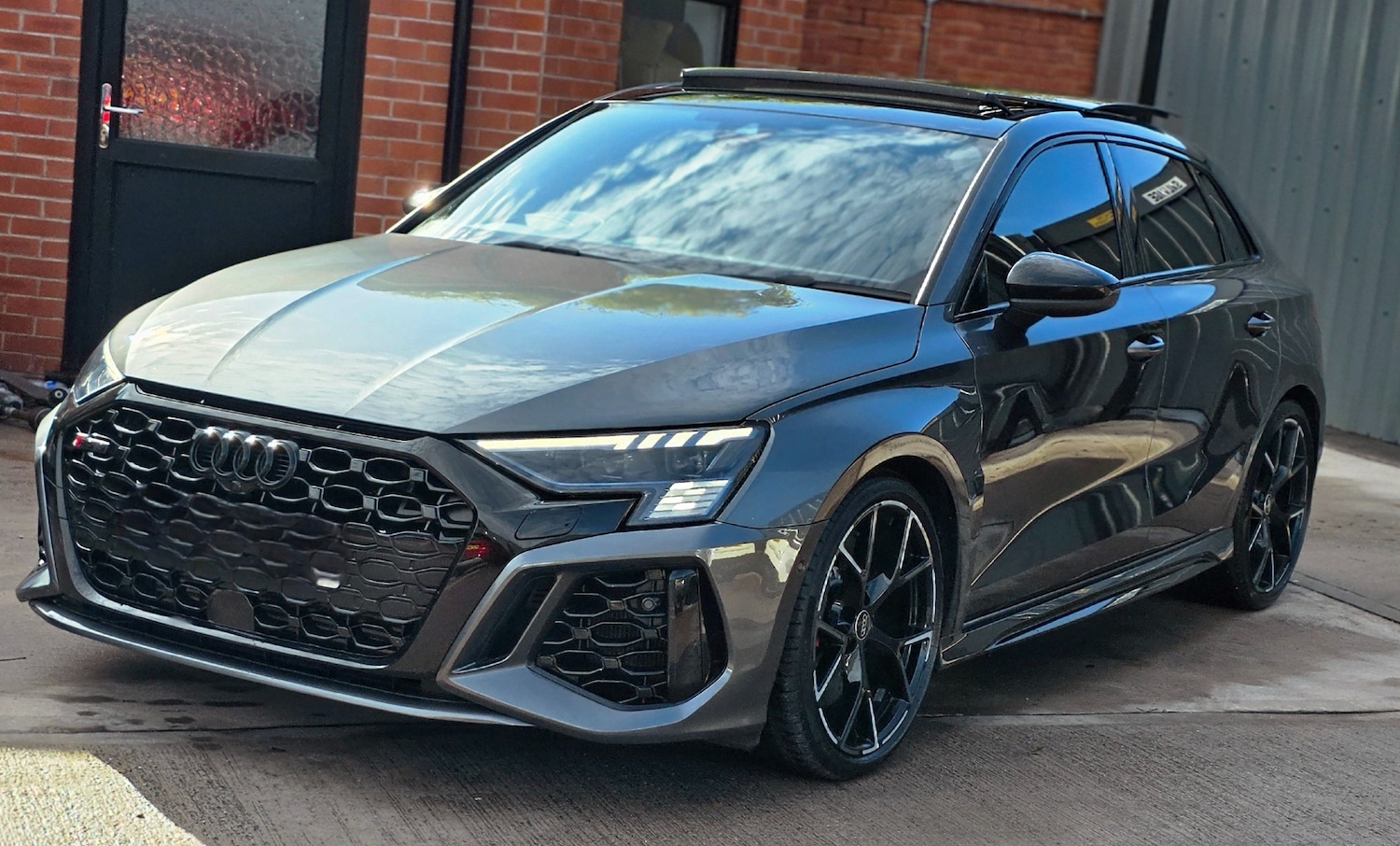 Used Audi RS3 2022 for sale - 76355241: Photo 5