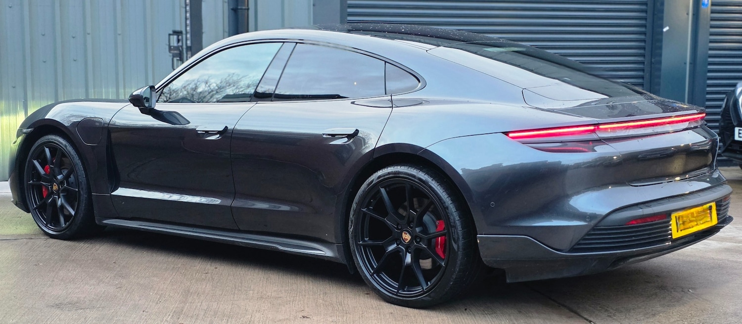 Used Porsche Taycan 2022 for sale - 77038689: Photo 10