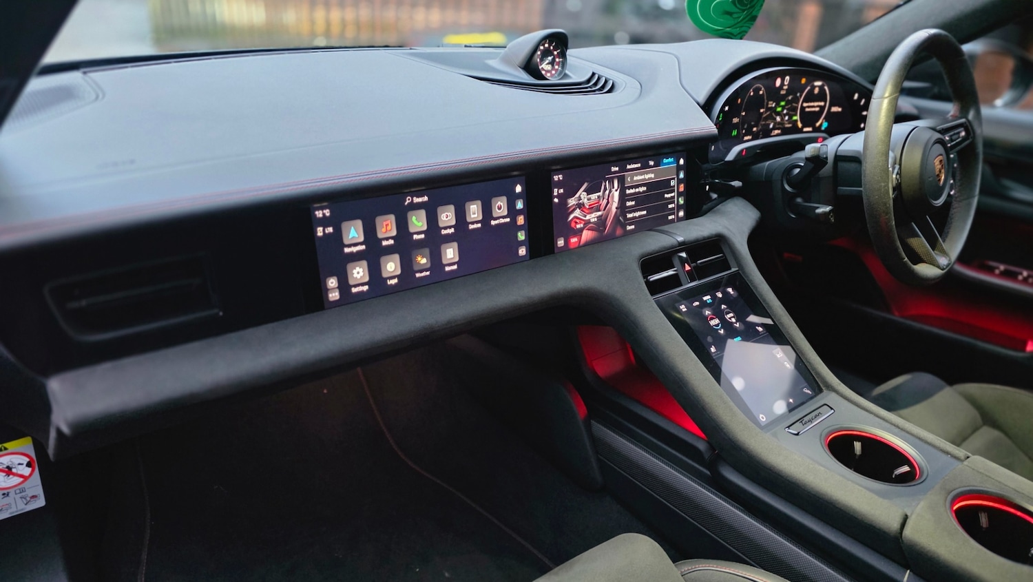 Used Porsche Taycan 2022 for sale - 77038689: Photo 12