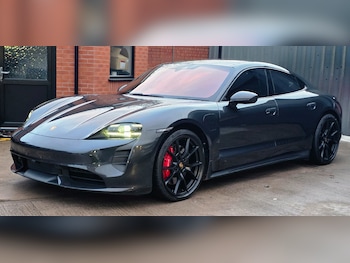 Used Porsche Taycan 2022 for sale - 77038689: Photo