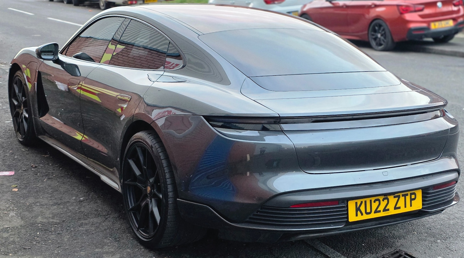 Used Porsche Taycan 2022 for sale - 77038689: Photo 8