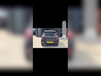 Used Hyundai i10 2021 for sale - 78694609: Photo