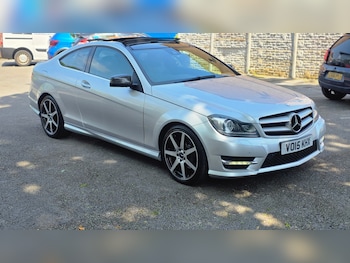 Used Mercedes-Benz C Class 2015 for sale - 78446495: Photo