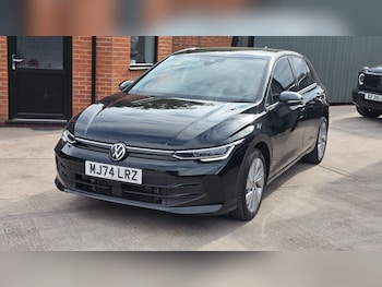 Used Volkswagen Golf 2024 for sale - 79542982: Photo