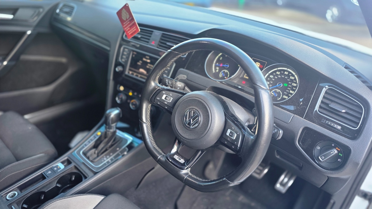 Used Volkswagen Golf 2016 for sale - 76786366: Photo 9