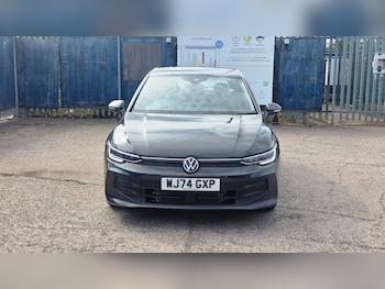 Used Volkswagen Golf 2024 for sale - 79071710: Photo
