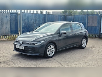 Used Volkswagen Golf 2024 for sale - 79071710: Photo