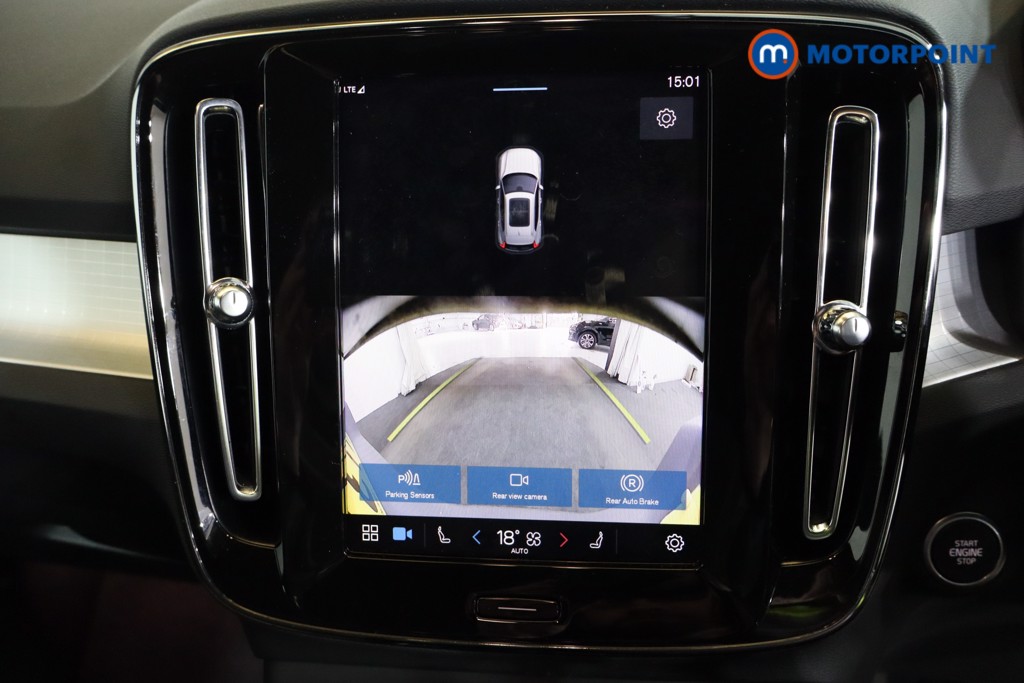 Used Volvo XC40 2023 for sale - 76411460: Photo 17