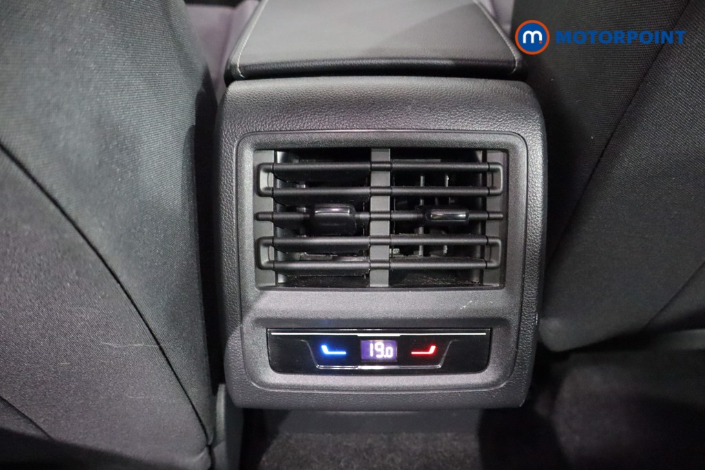 Used Volkswagen Golf 2022 for sale - 76362326: Photo 31