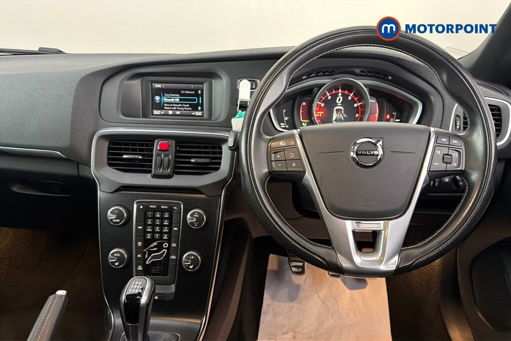 Used Volvo V40 2017 for sale - 78026829: Photo 10