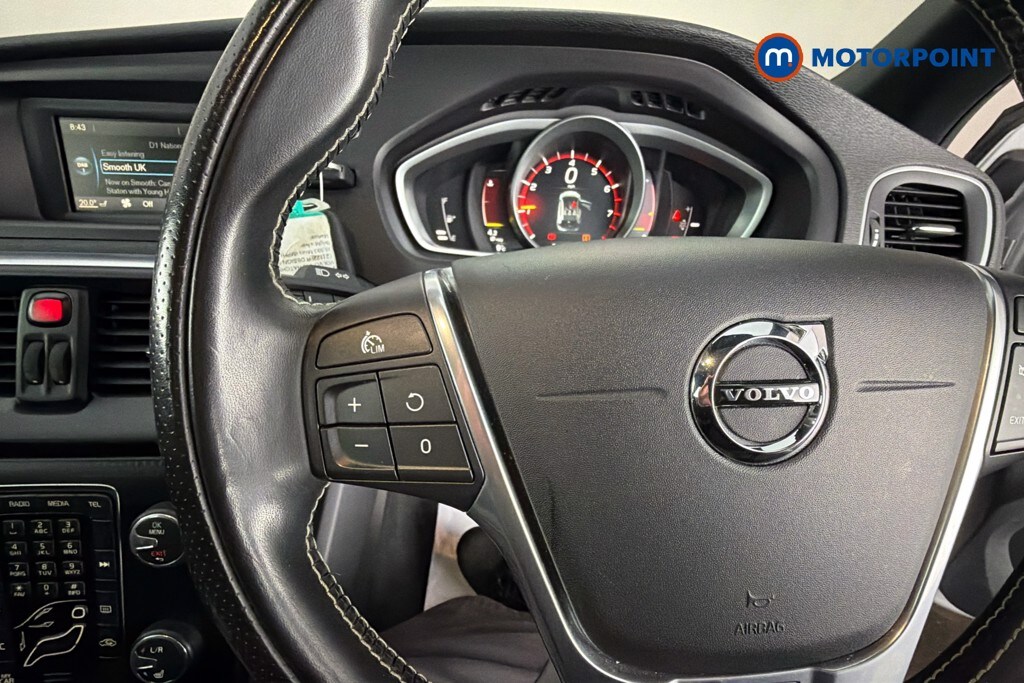 Used Volvo V40 2017 for sale - 78026829: Photo 11