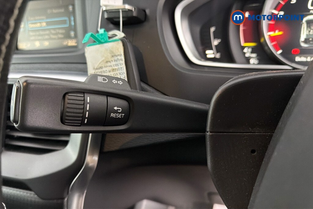 Used Volvo V40 2017 for sale - 78026829: Photo 14