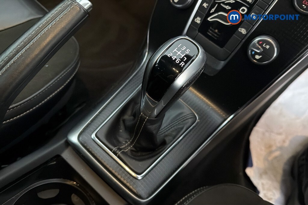 Used Volvo V40 2017 for sale - 78026829: Photo 19