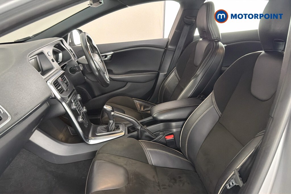 Used Volvo V40 2017 for sale - 78026829: Photo 25