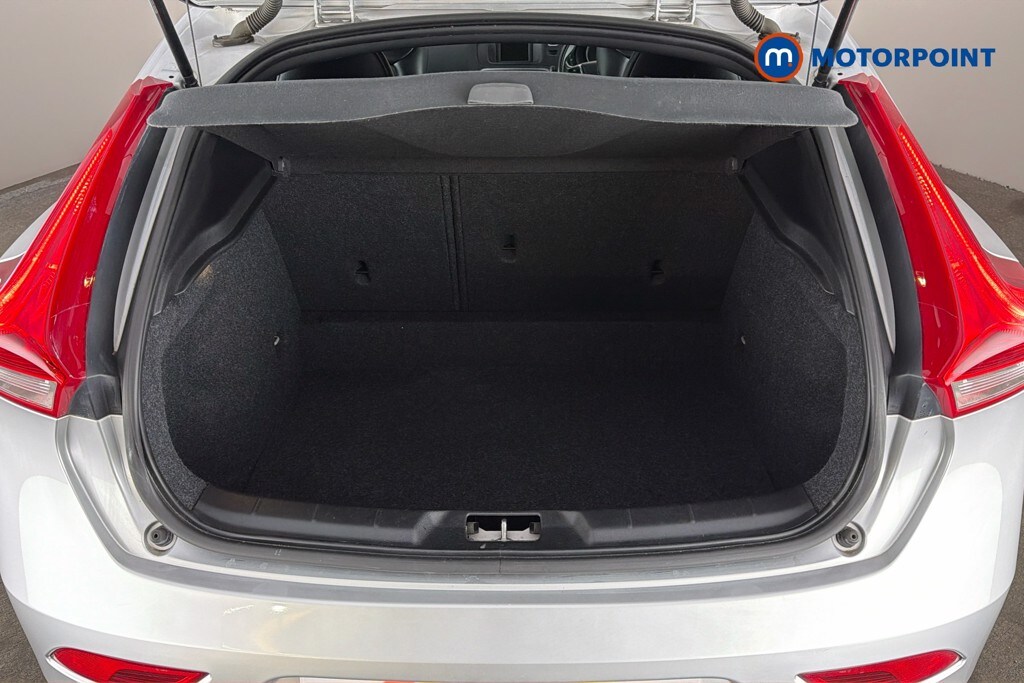 Used Volvo V40 2017 for sale - 78026829: Photo 29