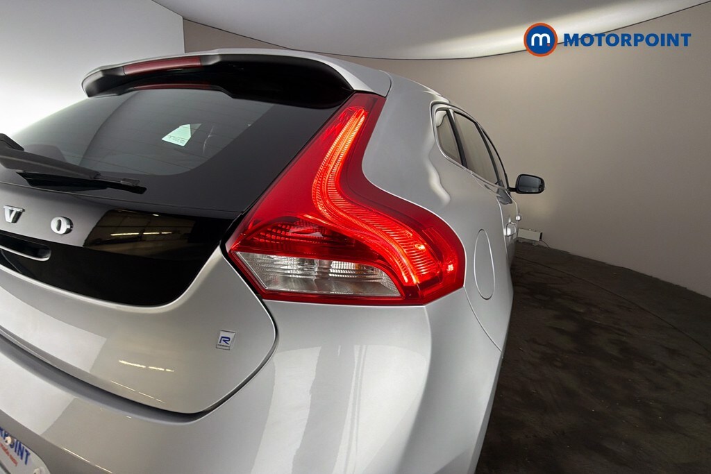 Used Volvo V40 2017 for sale - 78026829: Photo 31