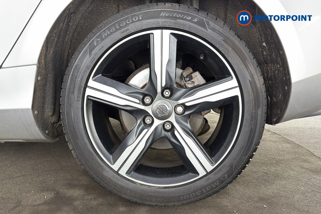 Used Volvo V40 2017 for sale - 78026829: Photo 38