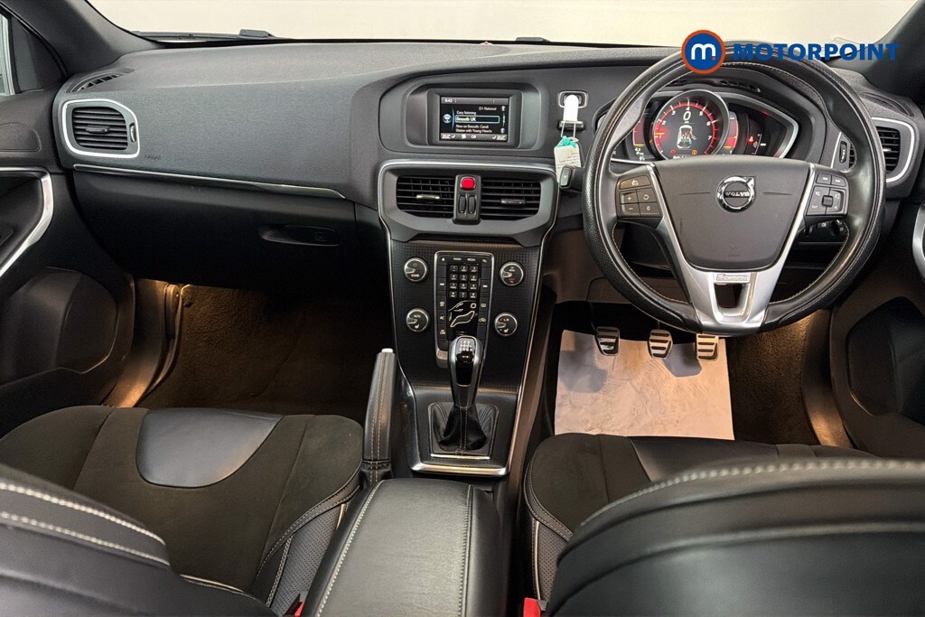 Used Volvo V40 2017 for sale - 78026829: Photo 9