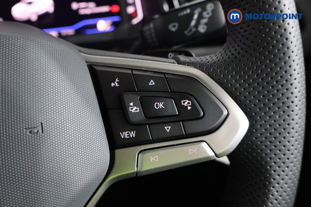 Used Volkswagen T-Roc 2025 for sale - 77312831: Photo 12