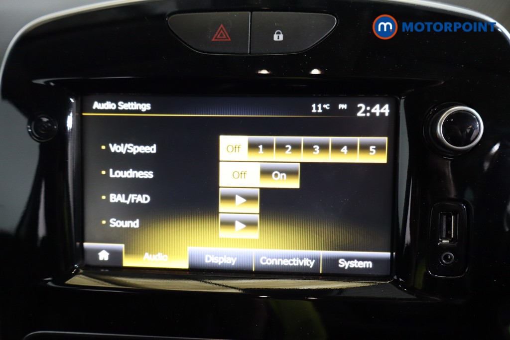 Used Renault Clio 2018 for sale - 76774379: Photo 18