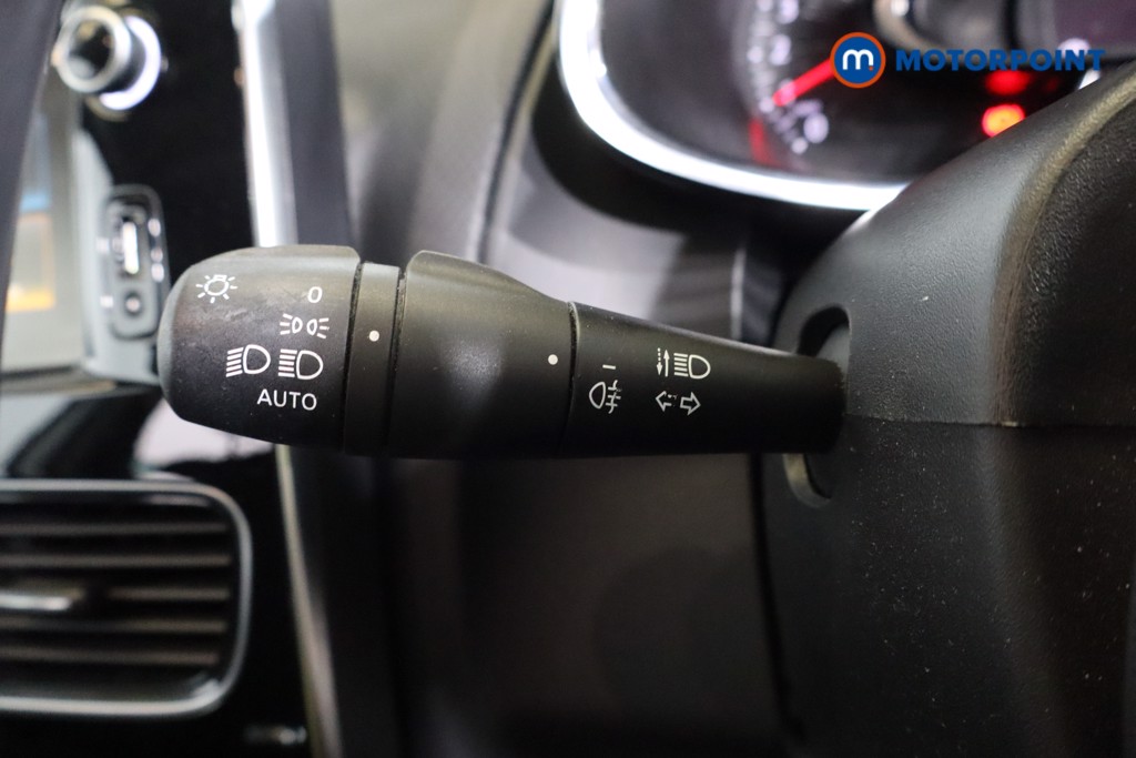 Used Renault Clio 2018 for sale - 76774379: Photo 23