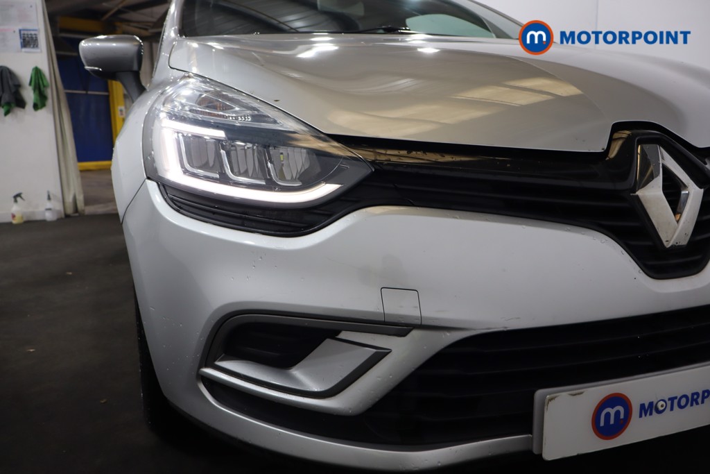 Used Renault Clio 2018 for sale - 76774379: Photo 36