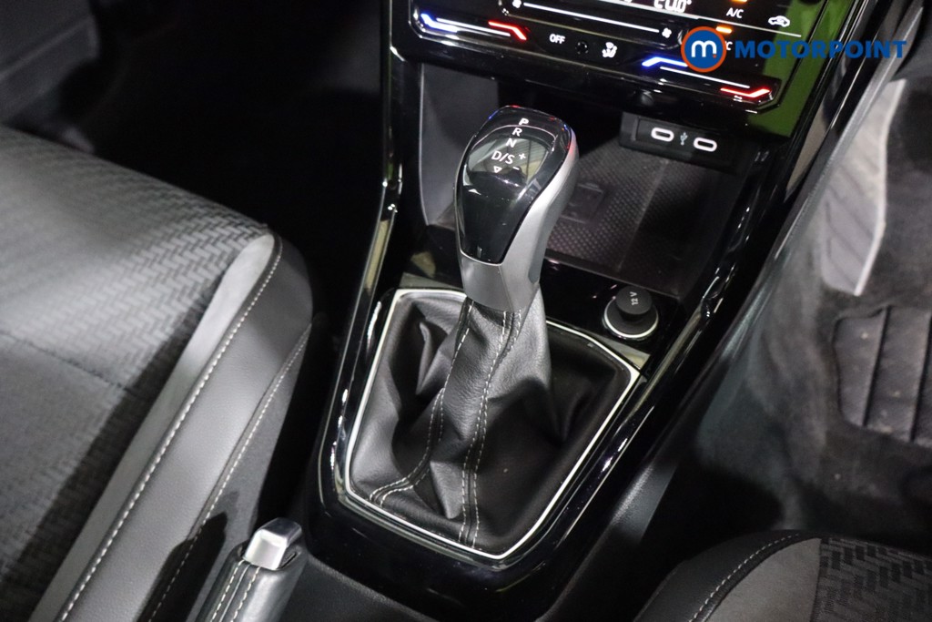 Used Volkswagen T-Cross 2023 for sale - 77653937: Photo 20