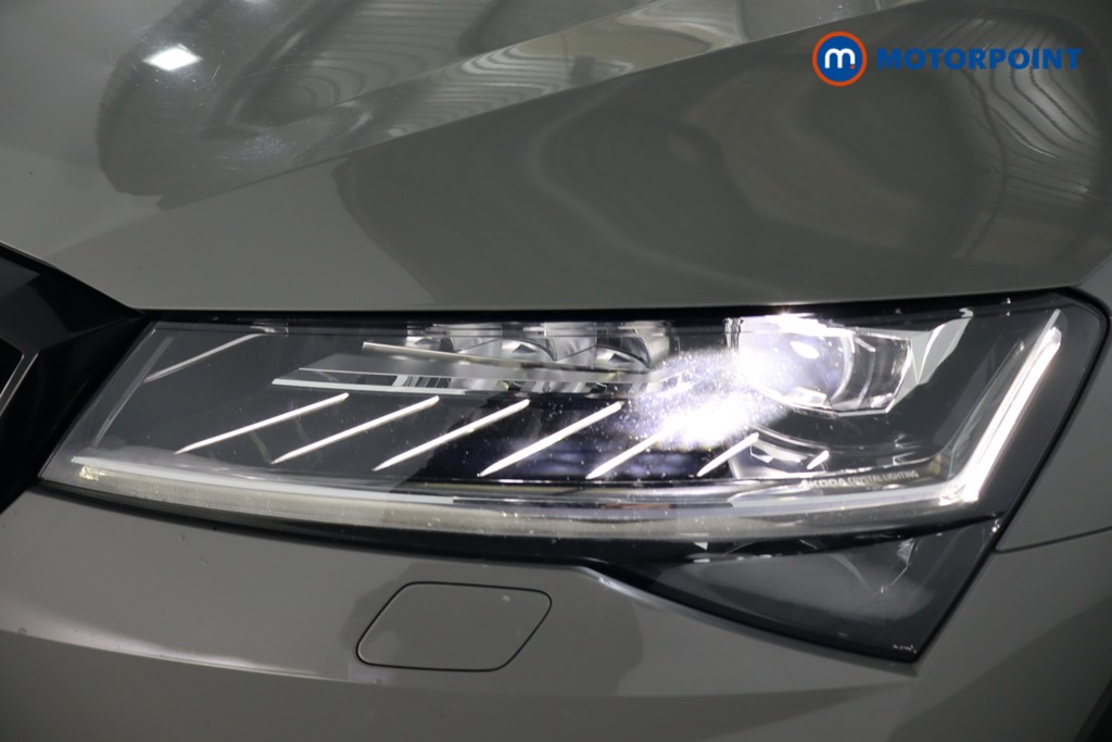 Used Skoda Superb 2022 for sale - 76933730: Photo 42