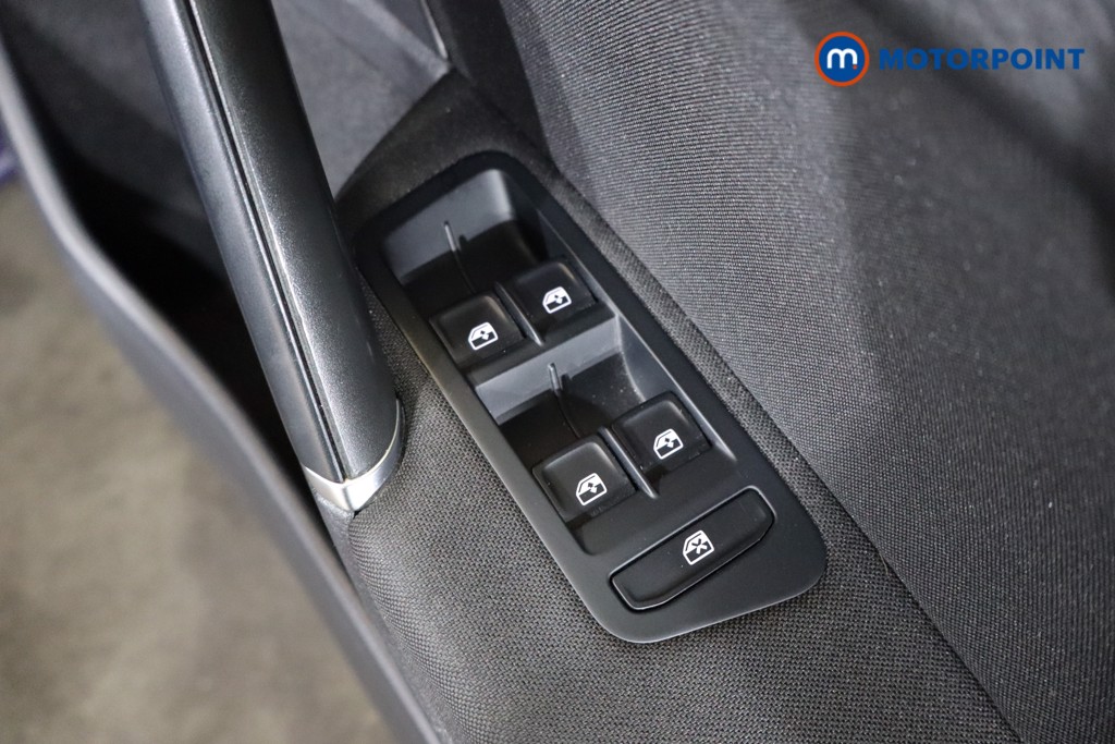 Used Volkswagen Golf 2019 for sale - 76279019: Photo 26