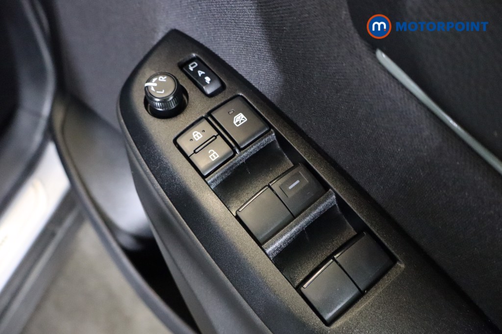 Used Toyota Yaris Cross 2025 for sale - 76117821: Photo 26