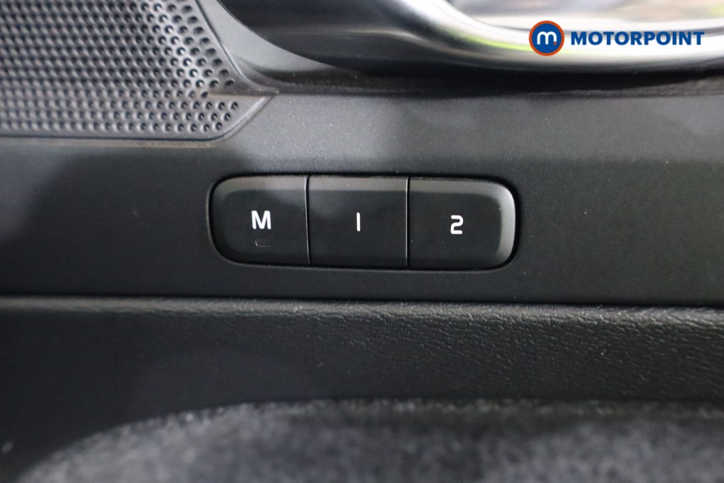 Used Volvo XC40 2022 for sale - 76909022: Photo 14