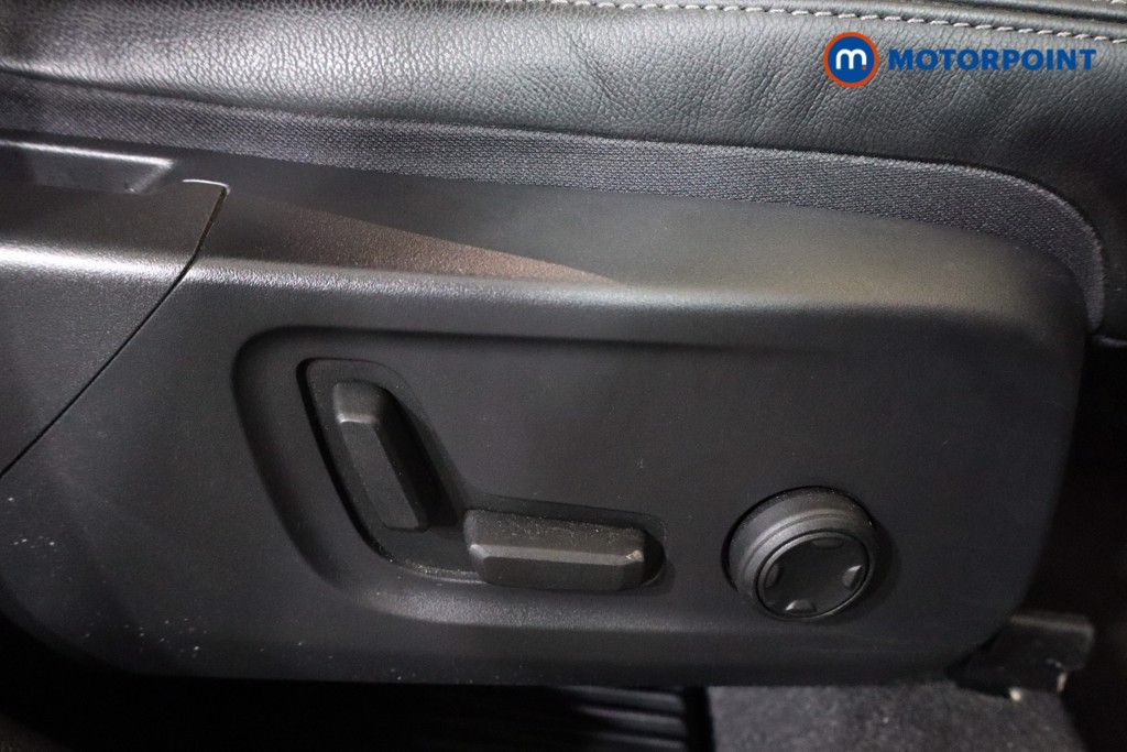 Used Volvo XC40 2022 for sale - 76909022: Photo 15