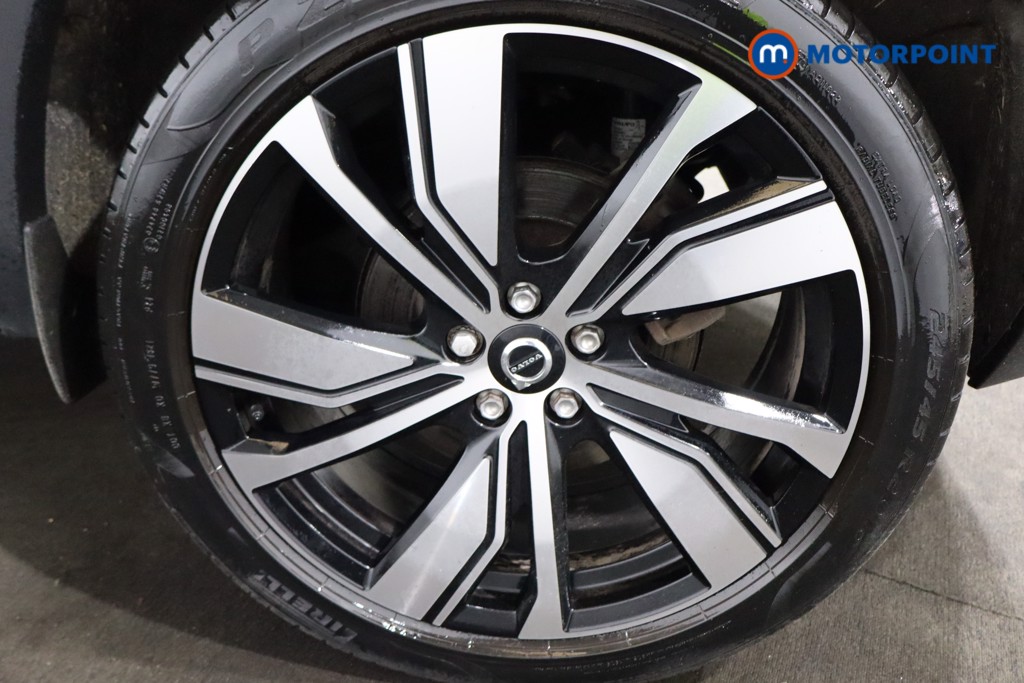 Used Volvo XC40 2022 for sale - 76909022: Photo 28